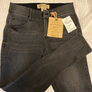NWT Democracy skinny jeans